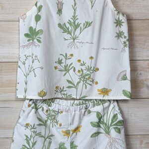 Pyjamas or play set