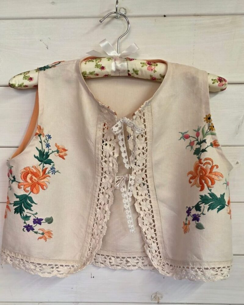 Vest top